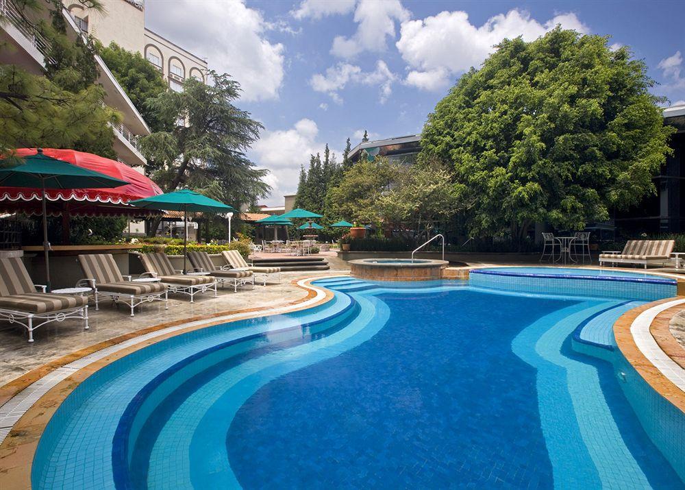 Krystal Satelite Maria Barbara Hotel Tlalnepantla  Facilități foto The swimming pool at the hotel