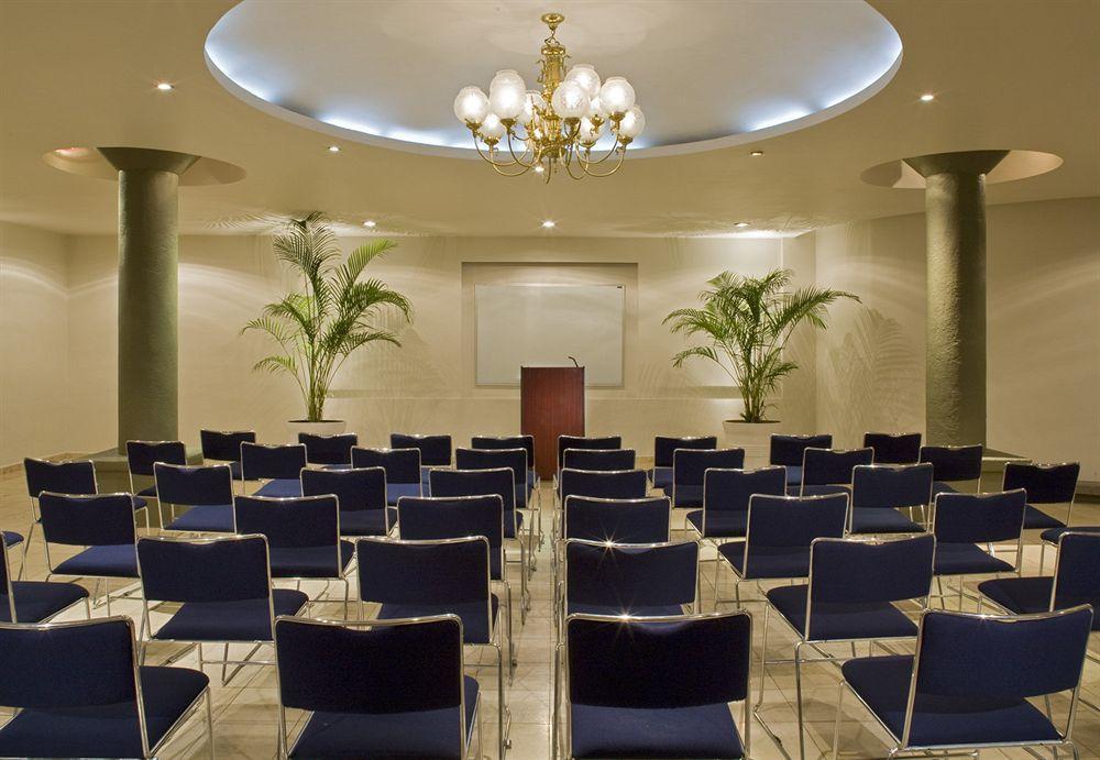Krystal Satelite Maria Barbara Hotel Tlalnepantla  Facilități foto Meeting room